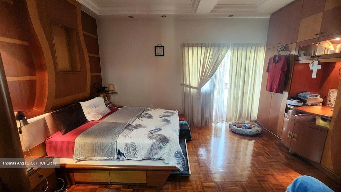 Florence Road (D19), Terrace #500346751